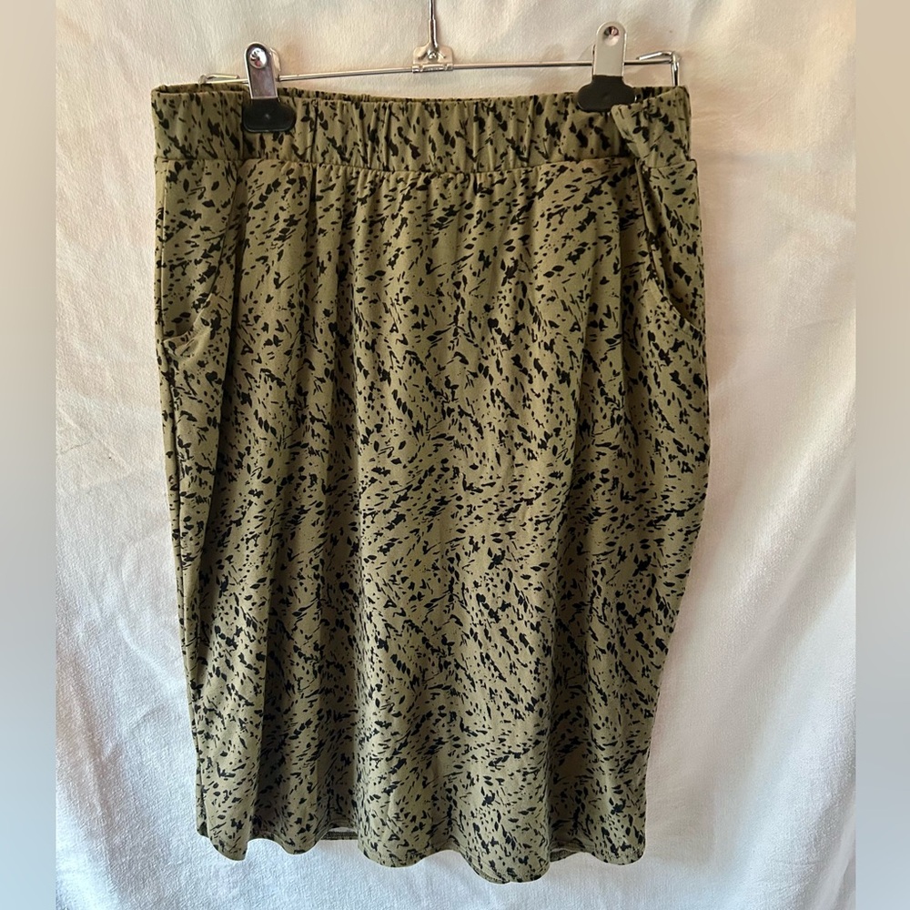 Renee C. Olive Black Midi Pencil Skirt Womens M Pockets
